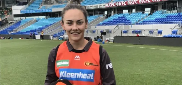 Heather Graham’s all-round performance in vain as Renegades claim the win