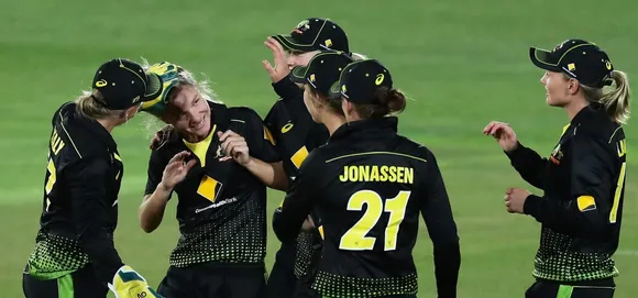 Allround Australia thrash hapless Sri Lanka to seal T20I series