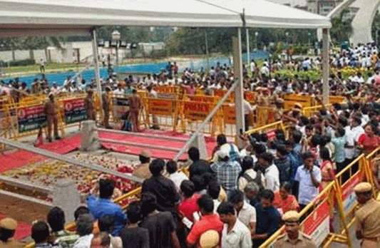 anti NEET protest, SFI, jeyalalitha memorial