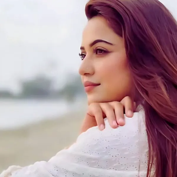 Chandni Lamba | The Probe