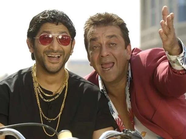 When the circuit arranged human body for Munna Bhai, watch the best comedy  scenes of Munna Bhai MBBS | जब मुन्ना भाई के कहने पर सर्किट ने किया बॉडी का  इंतज़ाम, देखिए