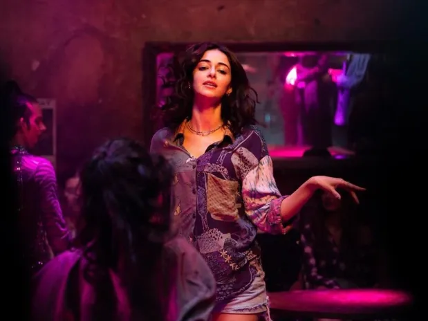 Kho Gaye Hum Kahan Twitter Review: Netizens Are All Praise For Ananya  Panday In This Romance