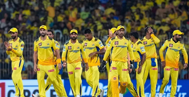  CSK, KKR , RCB , Rishabh Pant , IPL 2025 