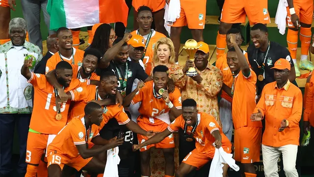 Ivory Coast soccer legends' uniforms