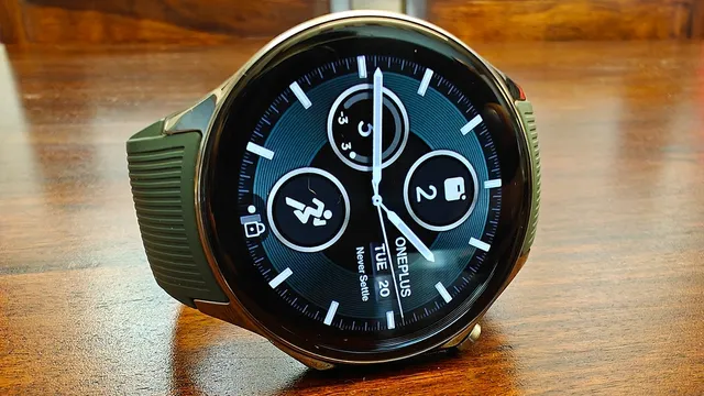 OnePlus Watch 2 Eyes Future with Data Migration Mulls Wear OS 4