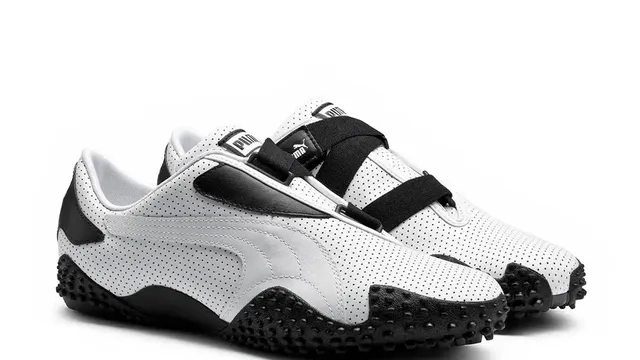 Puma trending shoes store