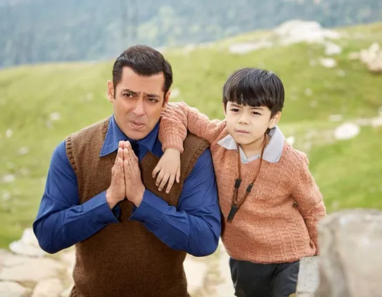 BOLLYWOOD FASHION THE EVOLUTION OF HOME KNIT SWEATER VESTS IN HINDI CINEMA