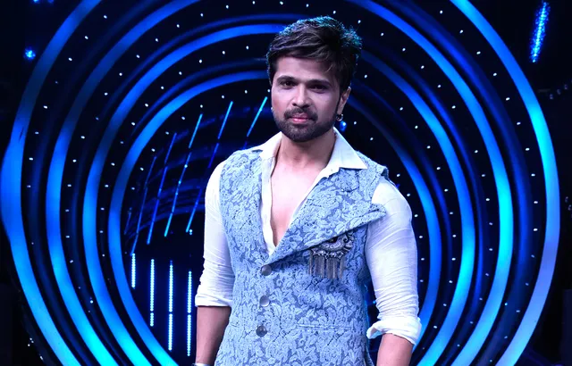 Himesh Reshammiya learns to speak Polish 