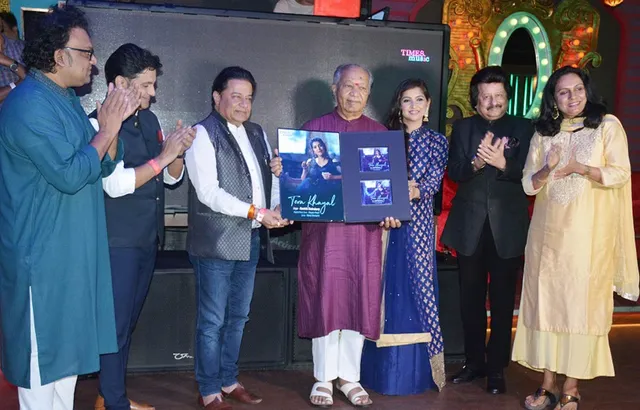 Launch-of-Tera-Khayal-by-Kaushiki-Chakraborty-by-Times-Music