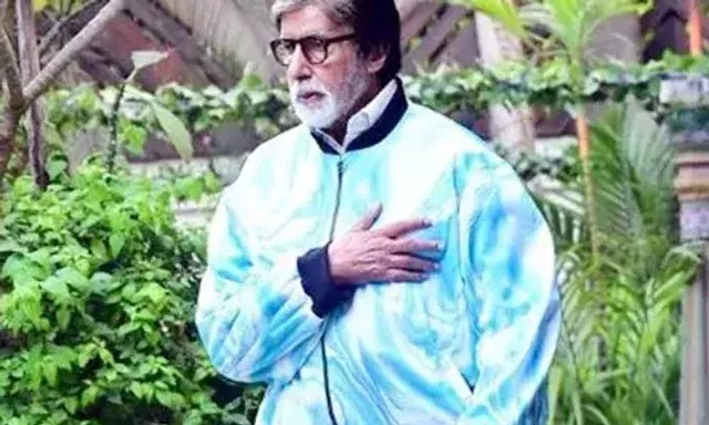 Amitabh Bachchan rests at Jalsa with ‘strapped chest’, celebrates Holika Dahan post injury