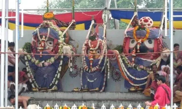 Vadodara Iskcon temple celebrate 39th Devasnana Purnima