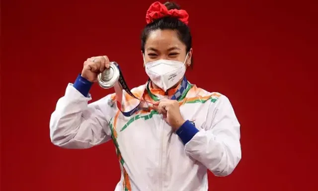 India's first medal winner at Tokyo Olympics Mirabai Chanu gets hero's welcome on return to country