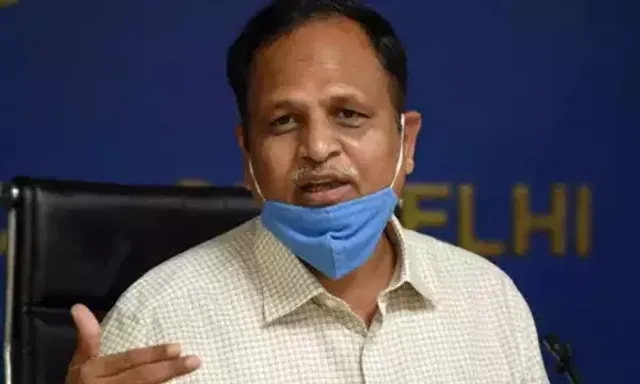 Health Minister: COVID cases in Delhi will decline soon, no plan of lockdown