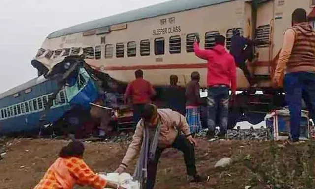 Bengal rail disaster: Death toll rises to nine