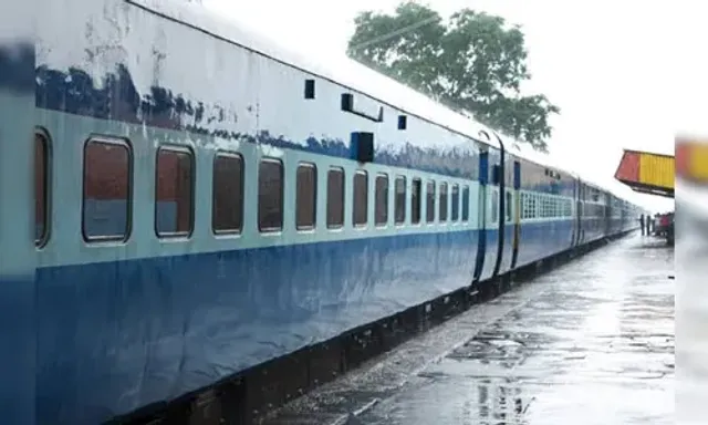 Married couple jumps in front of moving train in Vadodara, killed