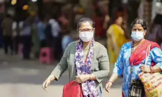 Karnataka health minister advises senior citizens to wear masks, amid Covid surge in Kerala