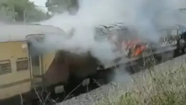 3 Coaches of Falaknuma Express catches fire in Telangana, no one was injured