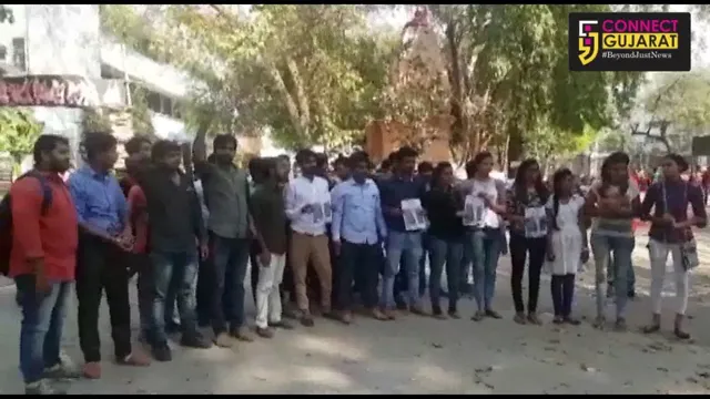 NSUI protest against vigilance, Vadodara