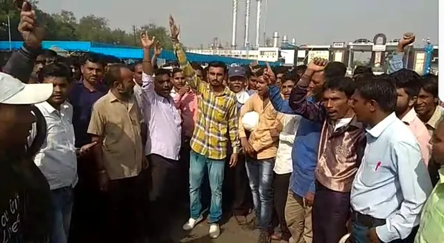 Gujarat Refinery employees on strike