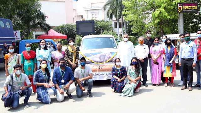 Parul University drive of providing meals on wheels to the elderly in Villages Surrounding Waghodia