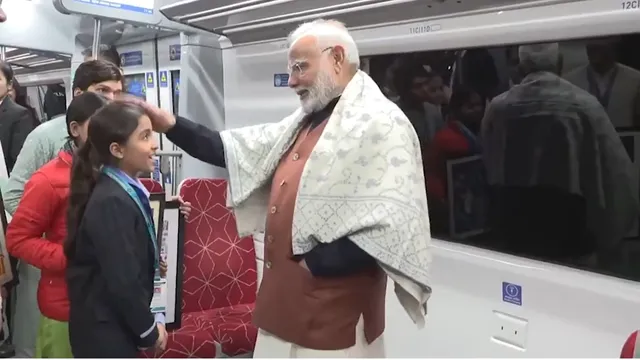 Namo Bharat Train: सिर्फ 40 मिनट में पूरा होगा दिल्ली से मेरठ का सफर, किराया  150-225 रुपये, पीएम मोदी ने बच्चों संग की नमो भारत ट्रेन की सवारी