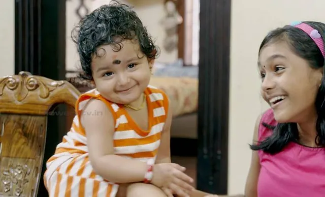 Uppum mulakum latest store episodes