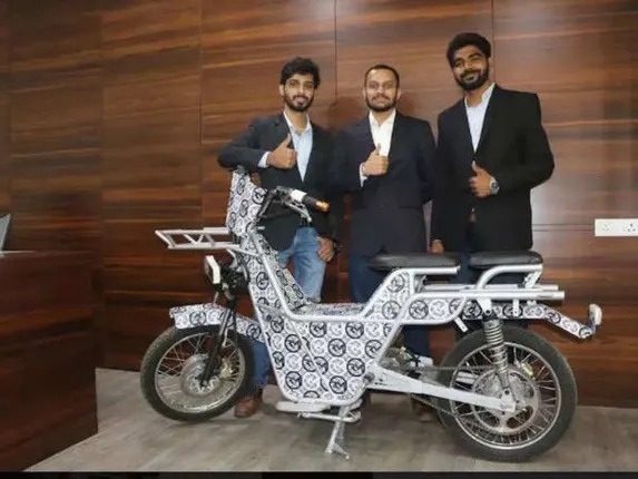 Moto shark on sale