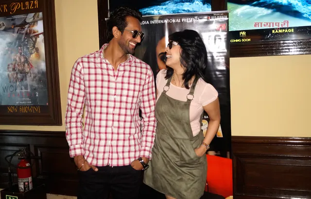 ऋषिता भट्ट और मोहित मदान ने दिल्ली में किया फिल्म 'इश्क तेरा' का प्रमोशन