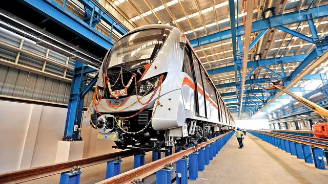 Ahmedabad Metro EXPLAINED || MetroRail Blog - YouTube