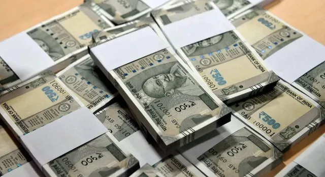4500 dollars in sales rupees