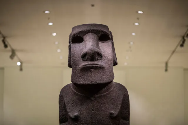 Easter Island Statue 