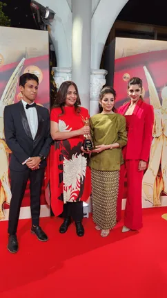 Sanam Saeed : “Representing India and Pakistan at this prestigious international platform and winning the award, just encourages us as artists to perform better”