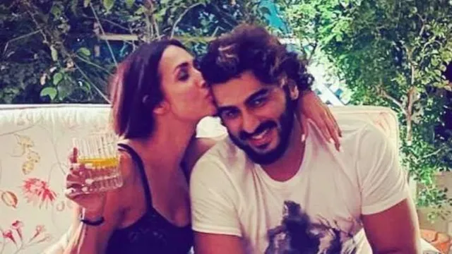 Arjun Kapoor and Malaika Arora are in talks to appear together on Koffee with Karan Season 7.