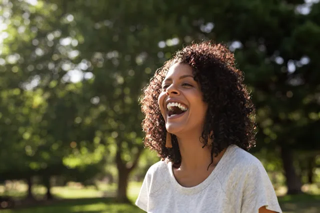 <strong>Clear aligners vs lingual braces - which one should you go for?</strong>