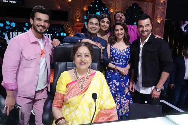 ‘Cast of ‘The Fame Game’ series Madhuri Dixit, Sanjay Kapoor and Manav Kaul will be seen on India’s Got Talent coming weekend