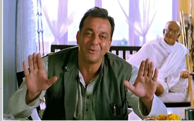 Sanjay Dutt's iconic Munna Bhai completes 15 years, Lage Raho Munna Bhai still remains a timeless comedy film