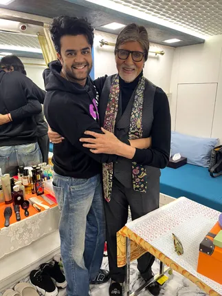 Diwali ritual: Maniesh Paul ensures to meet Amitabh Bachchan, beginning the festivities before leaving for Delhi