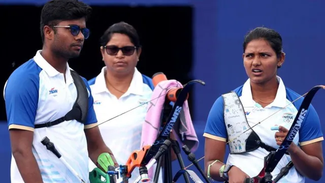 Paris Olympics 2024 Indian Ankita and Dhiraj reach quarter final of archery mixed team event