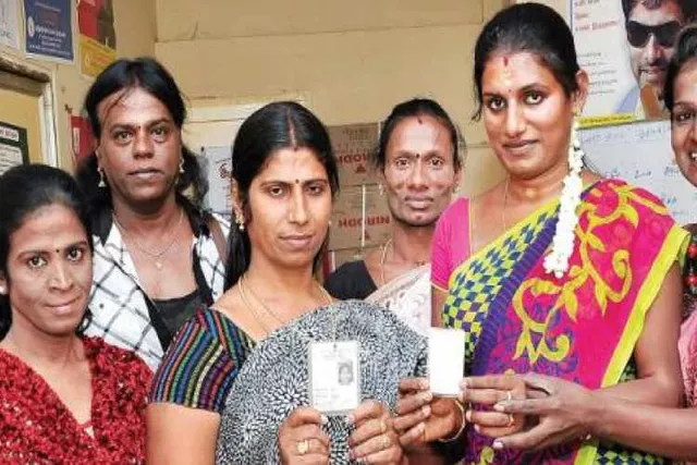 திருநங்கைகள் இனி 'மூன்றாம் பாலினத்தவர்' : தமிழக அரசு முடிவு