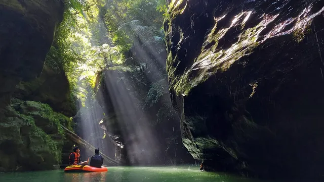 Wari Chora: Meghalaya's hidden canyon