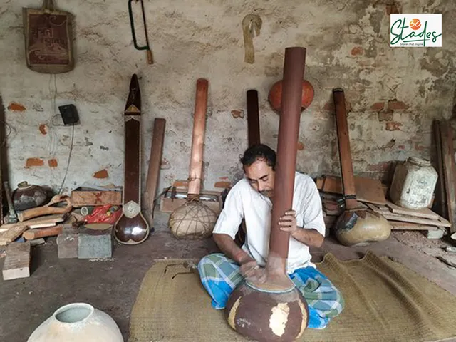 Dadpur village in Hooghly is a manufacturing hub for string instruments 