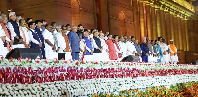 modi new ministers.jpg