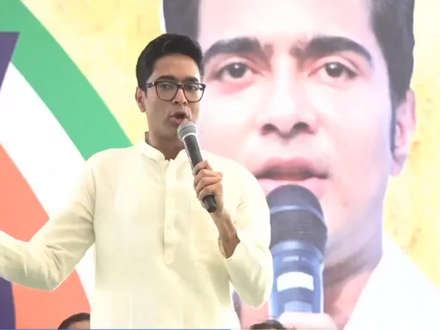 ABHISHEK BANERJEE IN ONDA