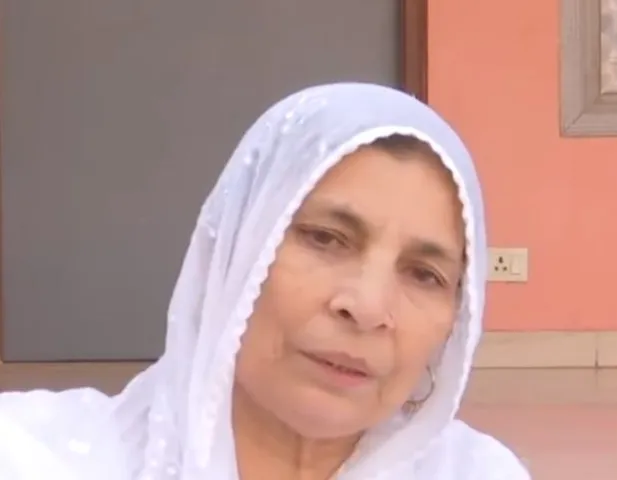 M SHAMI MOTHER .jpg