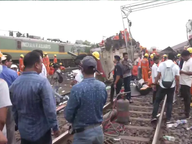 Train Accident: করমণ্ডলের দুর্ঘটনায় মৃত বাংলার প্রায় ৩১ জন