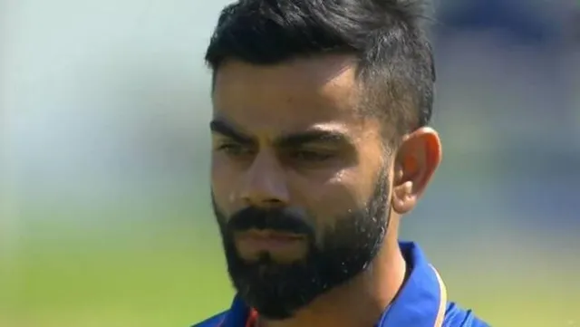 অর্ধশতরান হাতছাড়া কোহলির