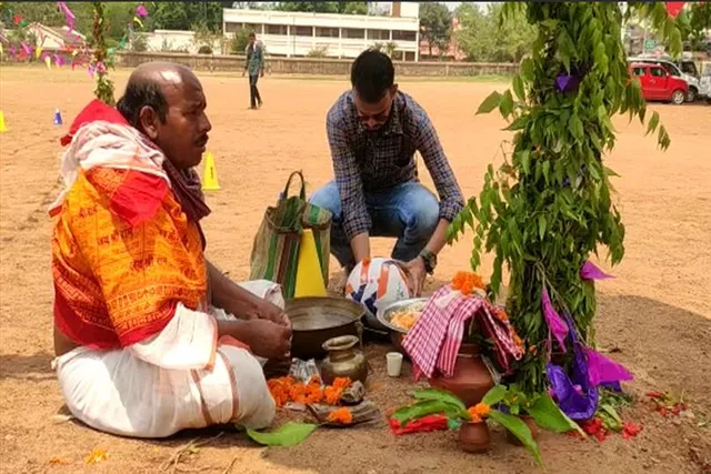 বারের পুজোর মধ্য দিয়ে বর্ষবরণ