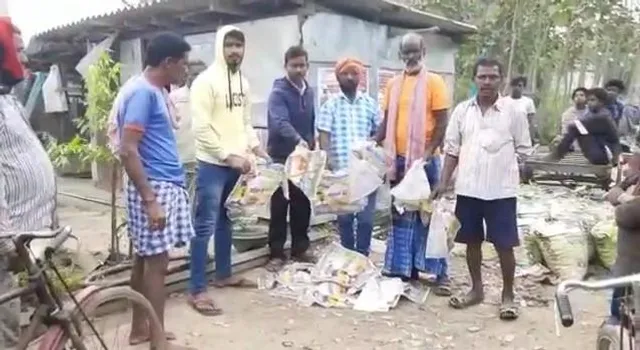 বিজেপি ও সিপিএমের ব্যানার ছিঁড়ে ফেলার অভিযোগ তৃণমূলের বিরুদ্ধে