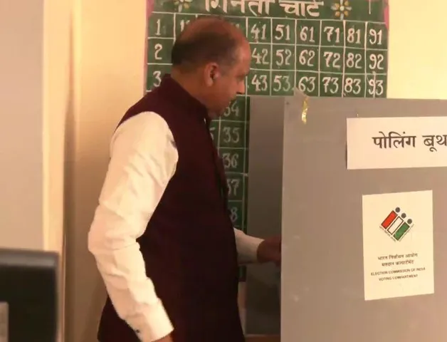 Confident that people will repeat BJP govt, says Himachal CM after casting vote