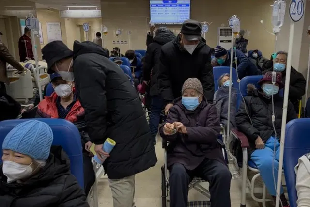 Shortage of Covid beds in Beijing's hospitals